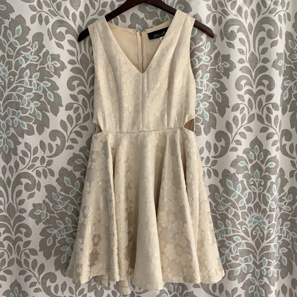 Cream colored formal/prom dress
